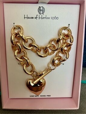 House of Harlow 1960 Gold Chunky Heart Toggle Bracelet